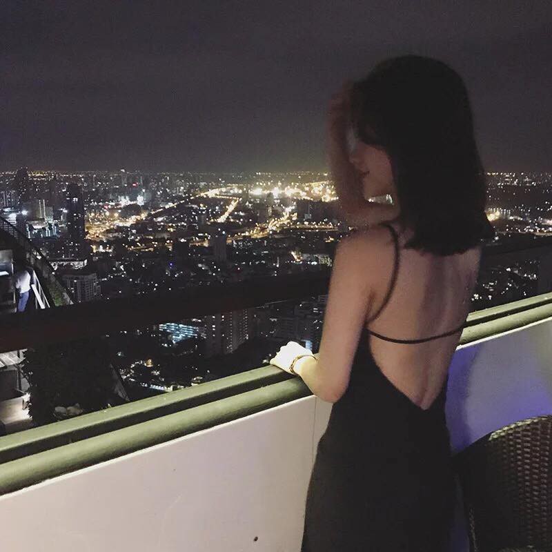 MAXI VOAN XẺ ĐAN LƯNG | BigBuy360 - bigbuy360.vn