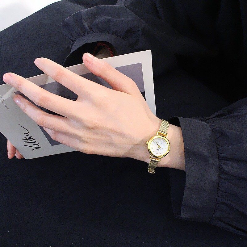 Đồng hồ nữ thời trang Quazt cao cấp cực đẹp ZO64 | BigBuy360 - bigbuy360.vn