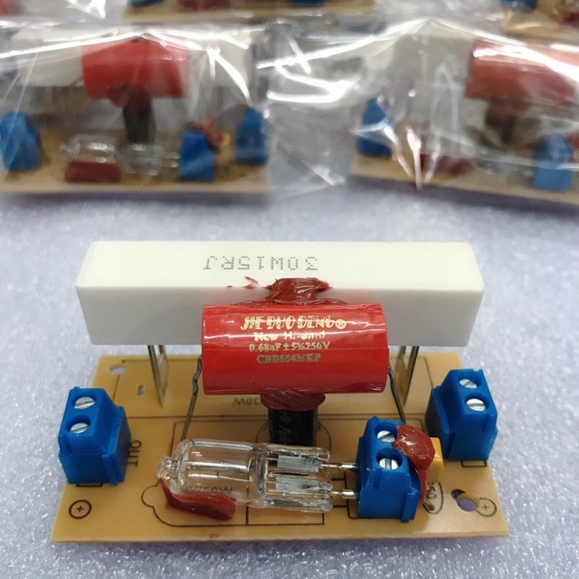 1 cái lọc loa phóng thanh của GHS