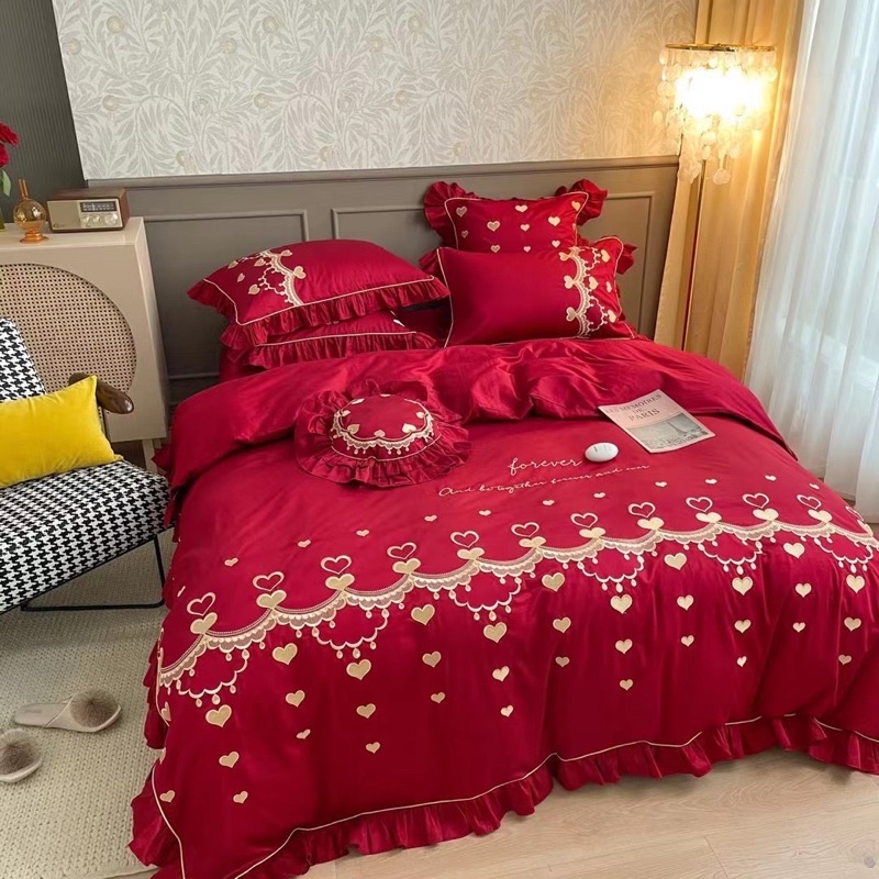 Bộ chăn ga gối Lụa 80S 7 món Thêu Trái Tim Wedding Bedding