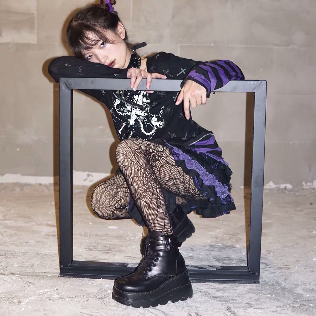 GIÀY BOOTS HARAJUKU ROCK DARK - Giày Boots Đế Bánh Mì