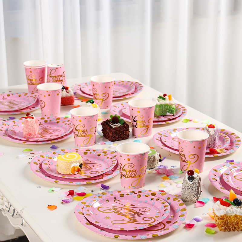 Bộ dụng cụ bàn ăn màu hồng dùng một lần trang trí tiệc sinh nhật