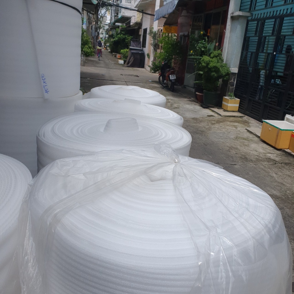 1 Mét PE Foam Dày 10mm/ 10 ly Chèn Hàng Hoá Chống Va Đập