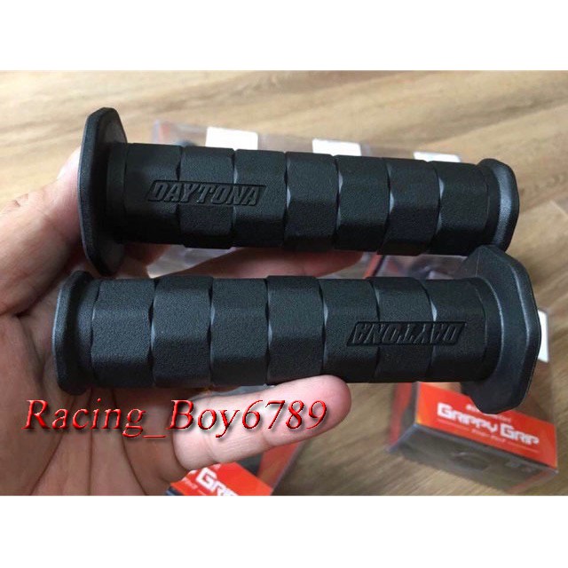 Bao tay DAYTONA lắp mọi loại xe. cao su xịn. bám tay. giá 1 đôi