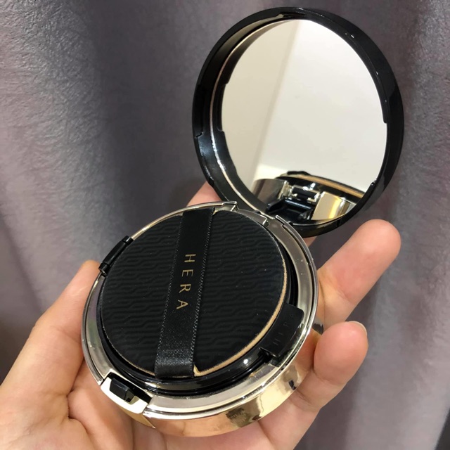 Phấn nước Hera (bản vỏ đen black cushion ) | BigBuy360 - bigbuy360.vn