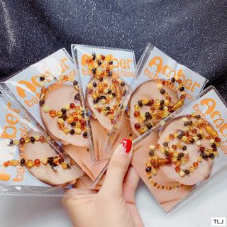 Vòng hổ phách cho bé