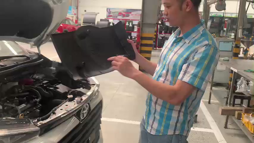 Nắp che bụi xe Veloz, Avanza