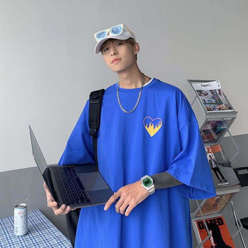 Áo thun tay lỡ hình tim lửa