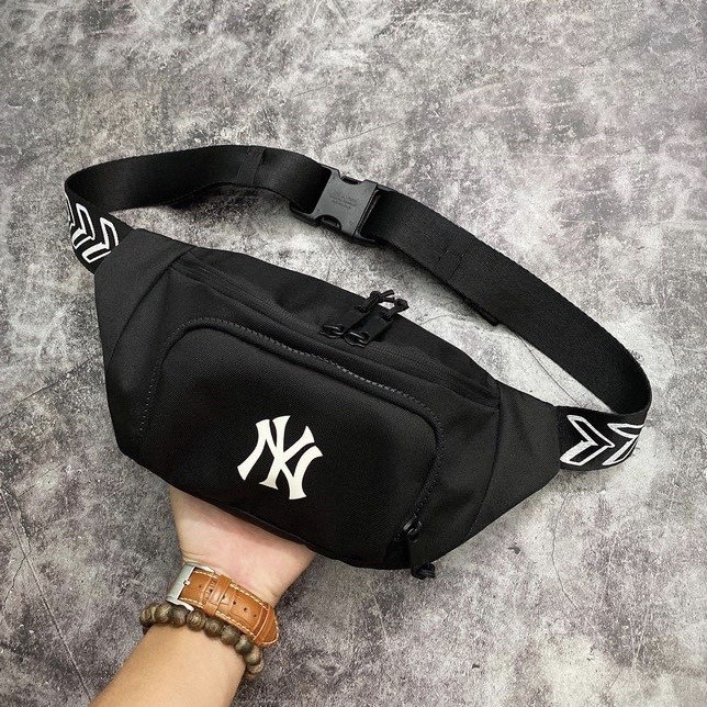 Túi đeo chéo , túi bao tử M.L.B NY Seamball Waist Bag - Black HÀNG  XUẤT DƯ FULL TEM TAG