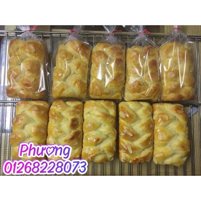 Bánh mỳ hoa cúc handmade