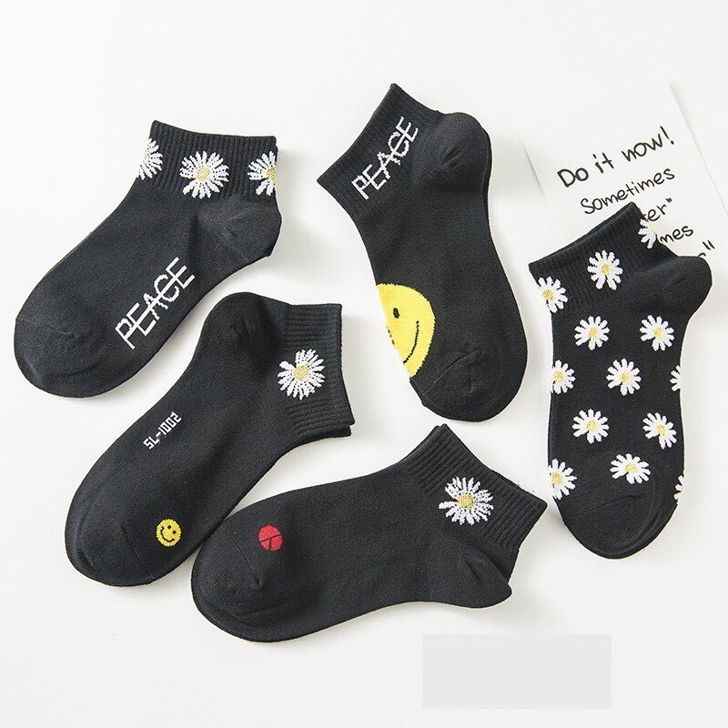 Tất Vớ Nam nữ Unisex Hoa Cúc Daisy Peaceminusone VIP - CAVANI SNEAKES DS13