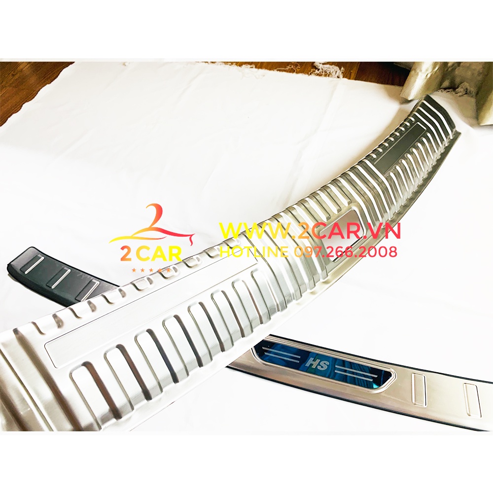 Ốp chống trày cốp trong, ngoài xe MG HS chất liệu inox cao cấp, chống sước cốp MG HS