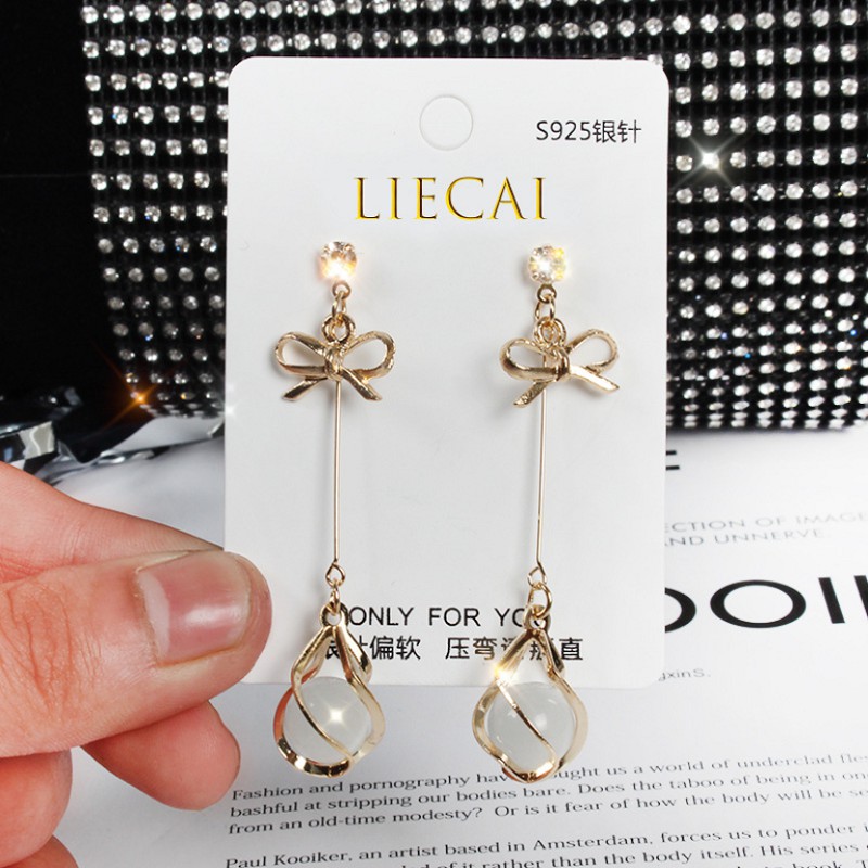 Khuyên tai nữ dáng dài phong cách trẻ trung dễ thương bông tai Hàn Quốc chất liệu hợp kim cao cấp bền màu không gỉ