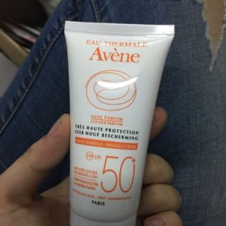 KEM CHỐNG NẮNG AVÈNE 50ML