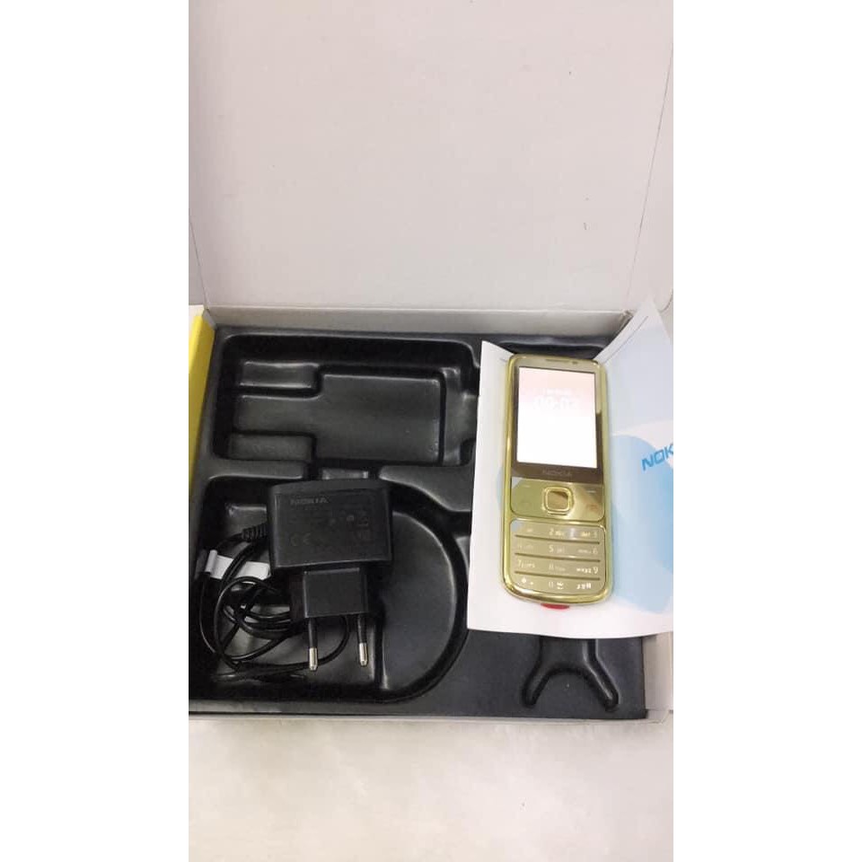 Điện thoại Nokia 6700