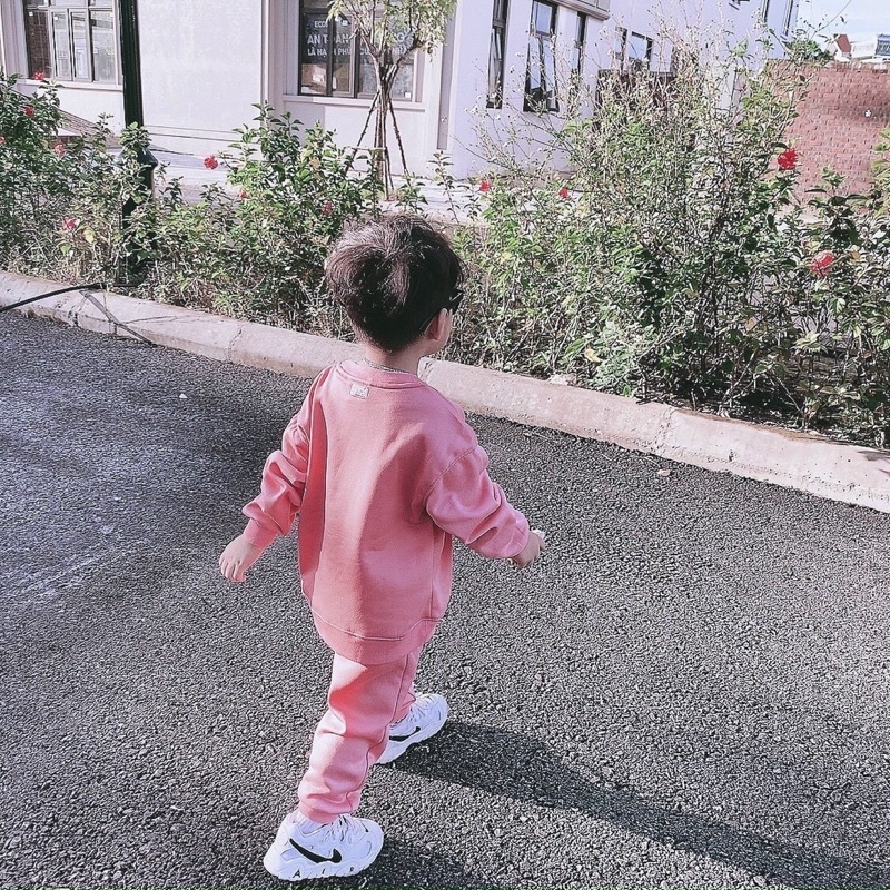 Bộ nỉ NY hồng bé trai bé gái