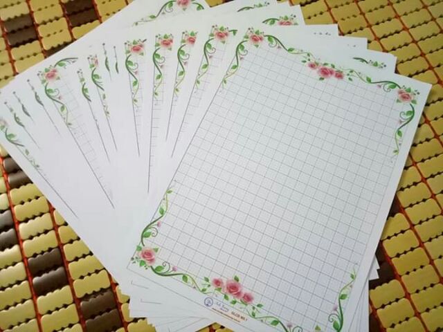 Combo 50 tờ giấy hoa luyện viết chữ đẹp (loại 1 mặt ô ly đứng - 1 mặt ô ly nghiêng)