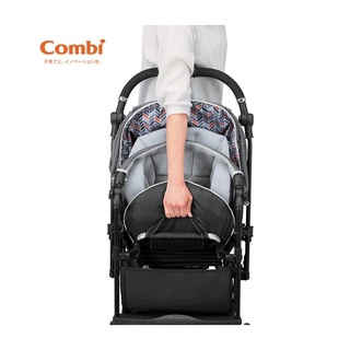 Xe đẩy Combi Sugocal Compact 4 (Xanh navy)