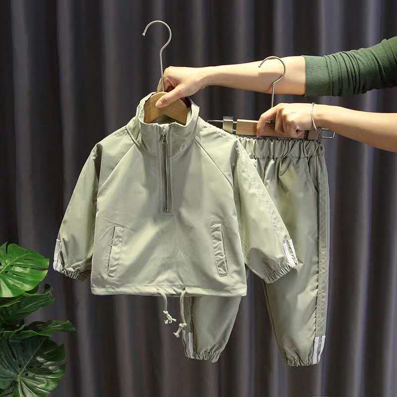 Set áo quần thể thao thời trang cho bé trai