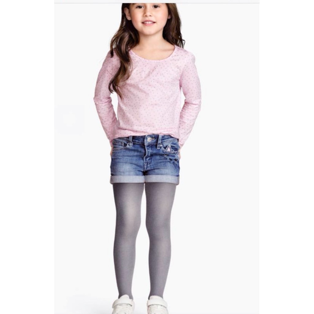 Quần short bò mèo bé gái.