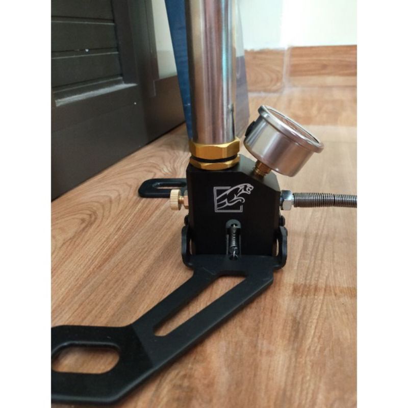 [HIỆU CON HỔ]BƠM CAO ÁP XE Ô-TÔ PC50MPA ĐỒNG HỒTO CỦ LỌC ẨM TO