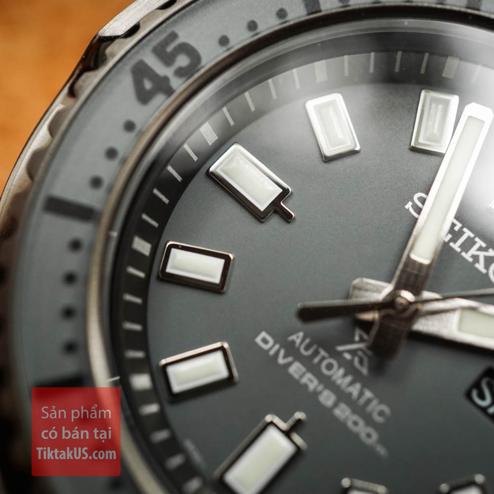 Đồng hồ thể thao nam SEIKO SRPE31K1 Prospex Street Series "Urban Safari" Grey Ref. SBDY061 size 43mm dây cao su