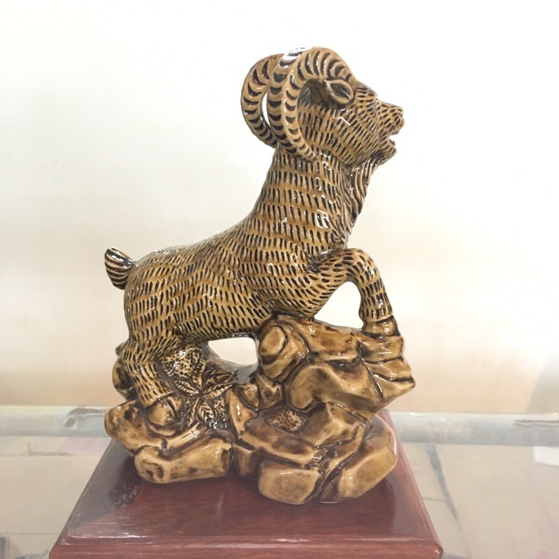 Dê Trên Đá loại to_ Gốm sứ Bát Tràng