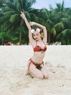 Bikini 2 mảnh, hàng thiết kế cao cấp!!!
