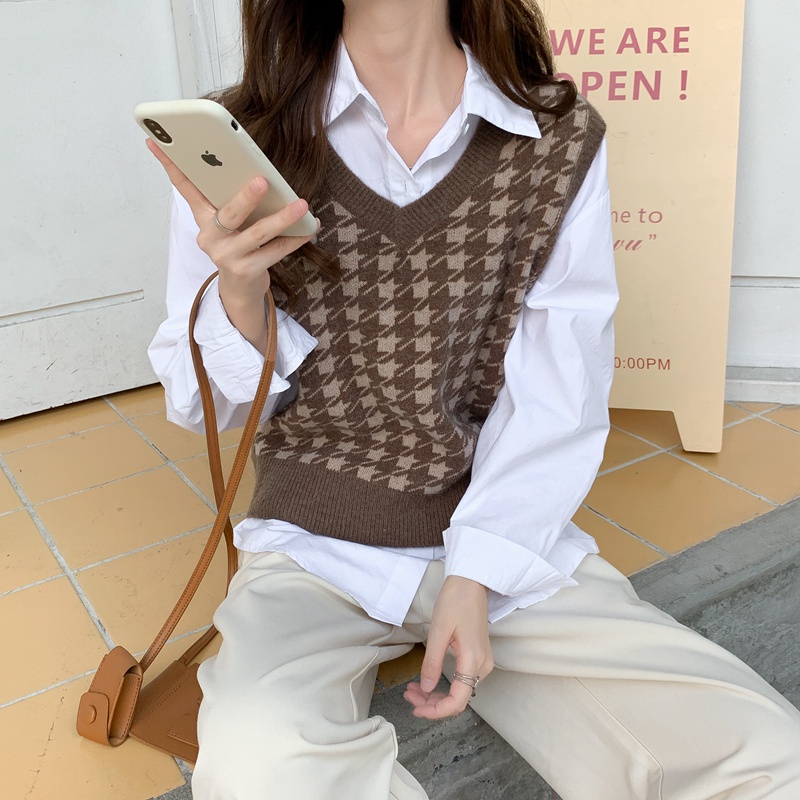 Áo Dệt Kim Sát Nách Cổ Chữ V Dáng Rộng In Họa Tiết Retro Dễ Phối Đồ Cho Nữ | BigBuy360 - bigbuy360.vn