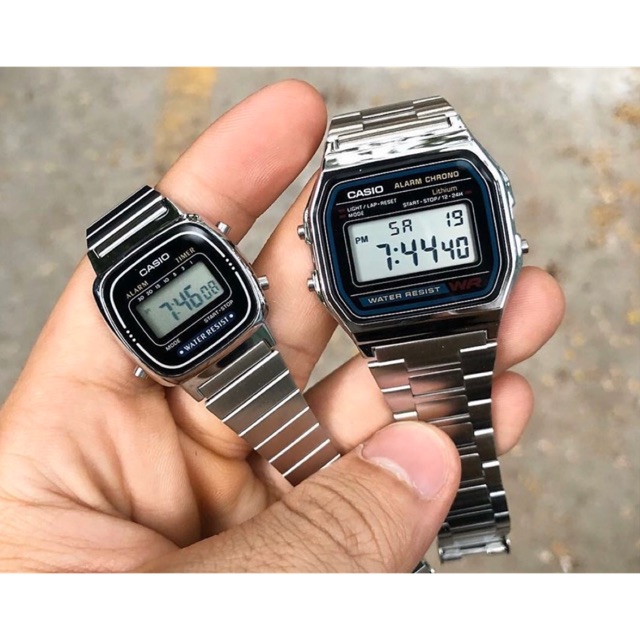 Đồng hồ thông minh Casio Nhật