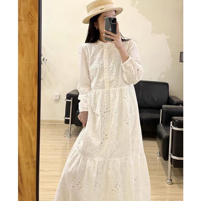 Đầm midi dài tay thêu đục lỗ ZR