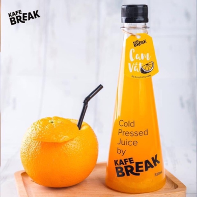 Chai nhựa tam giác trơn nắp đen NHỰA ĐỒNG NAI 330ml dày dặn - đựng nước, trà sữa - kèm nắp