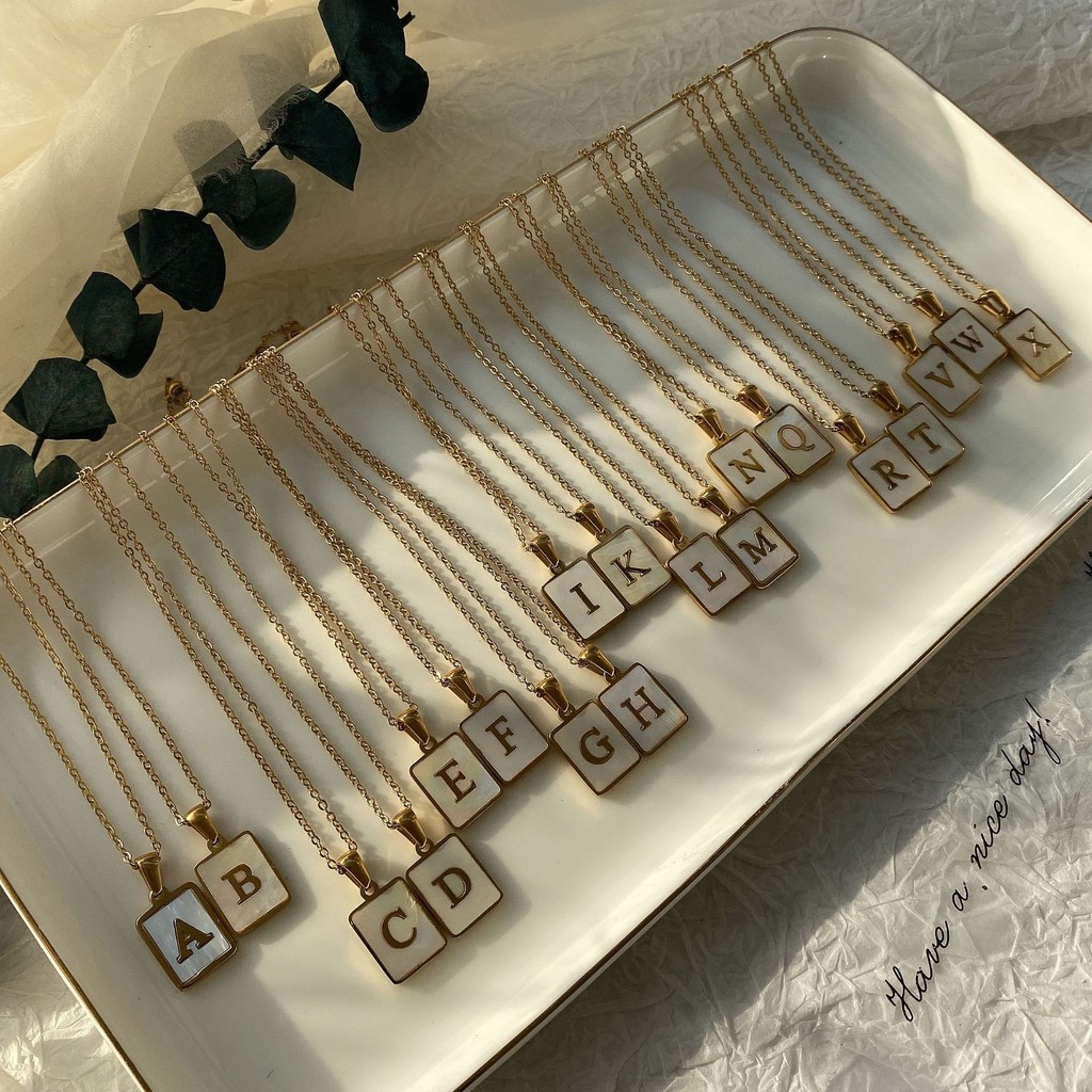 Dây Chuyền Bằng Thép Titan Mạ Vàng 18k 26 Chữ Cái Đơn Giản