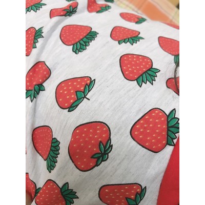 váy phông dâu tây bé gái siêu xinh