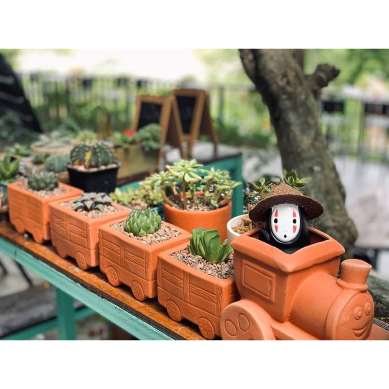Chậu đất nung Bình Dương hình xe lửa (tàu hỏa)