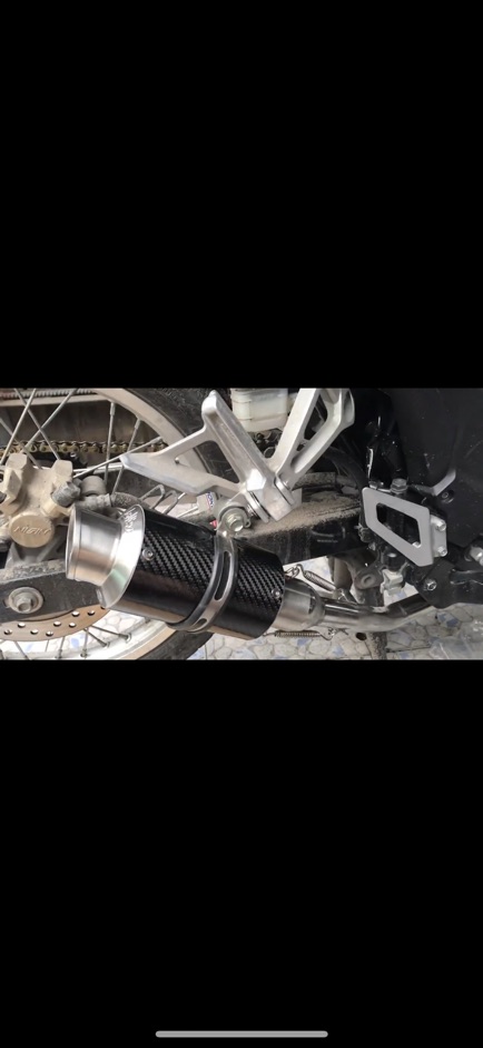 Pô lon leovince carbon ngắn kèm phụ kiện
