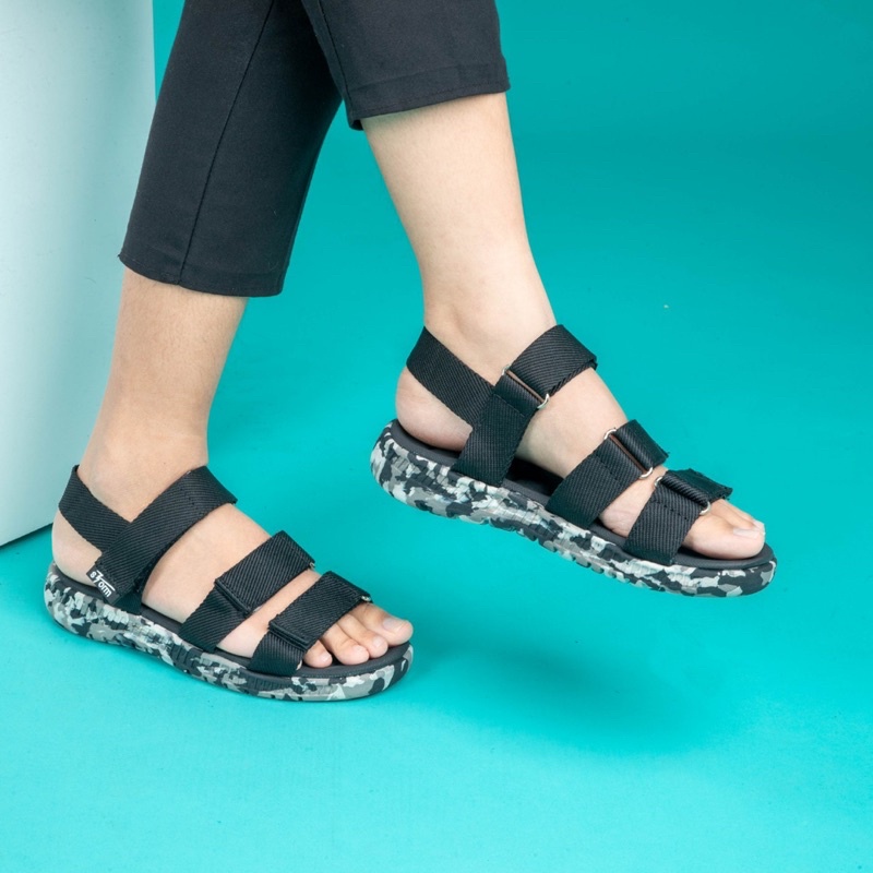 GIÀY SANDAL NAM/ NỮ ST-R10 SIÊU NHẸ SIÊU ÊM MAU KHÔ