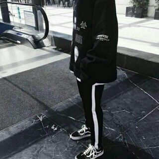 Joggers thun thể thao viền sọc