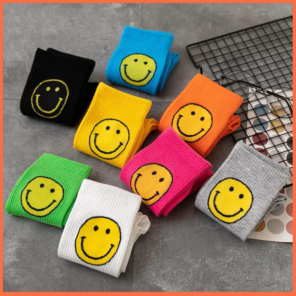 Vớ cao cổ bằng cotton họa tiết mặt cười dễ thương gồm nhiều màu tùy chọn dành cho nữ