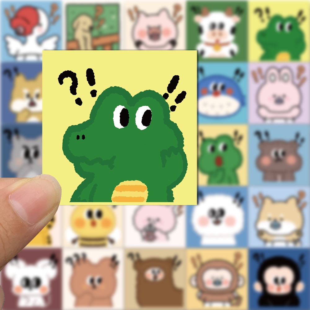 Bộ 50 Miếng Dán Trang Trí Cốc Nước/Máy Tính/Điện Thoại Chống Thấm Nước Họa Tiết Hoạt Hình Dễ Thương