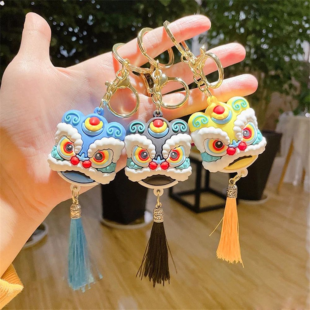 Móc Khóa Hình Đầu Sư Tử Múa Tua Rua Dễ Thương