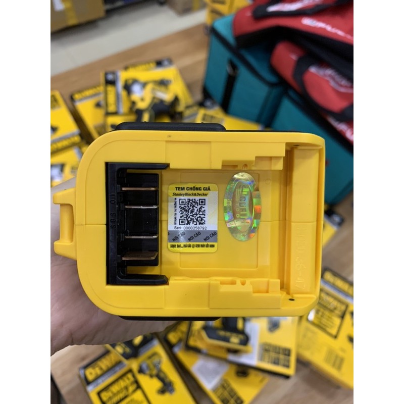 Máy Bắt Vít Dewalt 18v DCF887 chính hãng - Thân máy / Bộ pin zin hãng