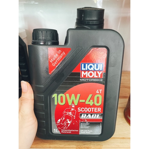 Nhớt liqui moly scooter race 10w40 cho xe tay ga