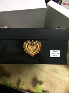 Túi Dior nạm đinh full box