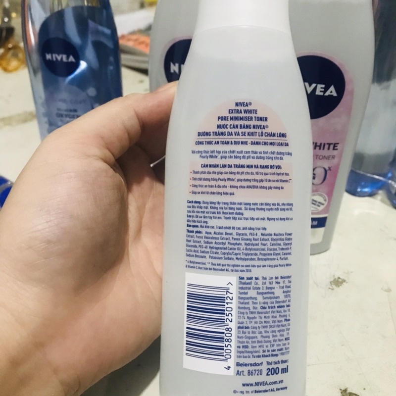 Nước hoa hồng Nivea giúp dưỡng trắng da &amp; se khít lỗ chân lông (200ml) - 86720