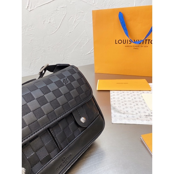 Túi đeo chéo LV cao cấp 2021