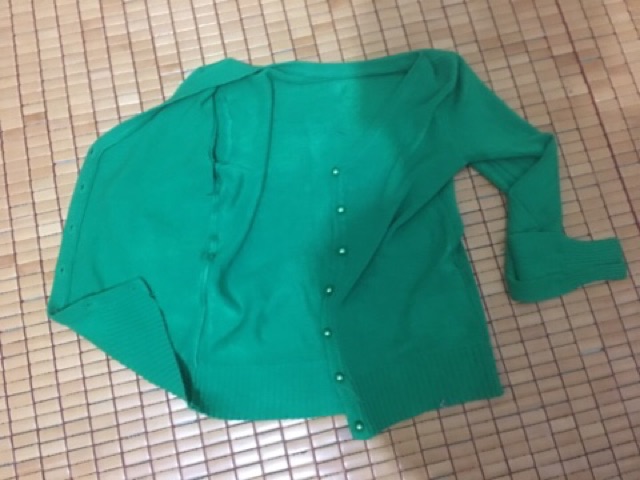 Thanh lý áo len khoác nhẹ