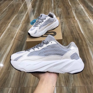 Giày yz 700 xanh phản quang