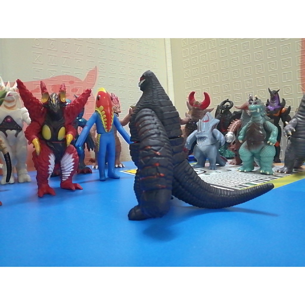 Mô hình Quái vật EX Red King 13cm Kaiju Ultraman Series Siêu nhân điện quang [Đồ Chơi 24/7]