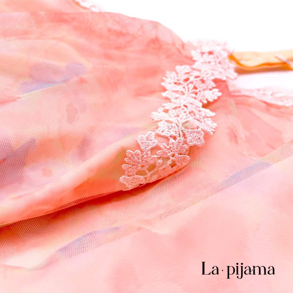 Váy Ngủ Họa Tiết Hoa Viền Ren Sexy La pijama LSL07